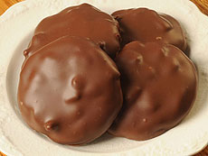 chocolate pecan-caramel-clusters recipe
